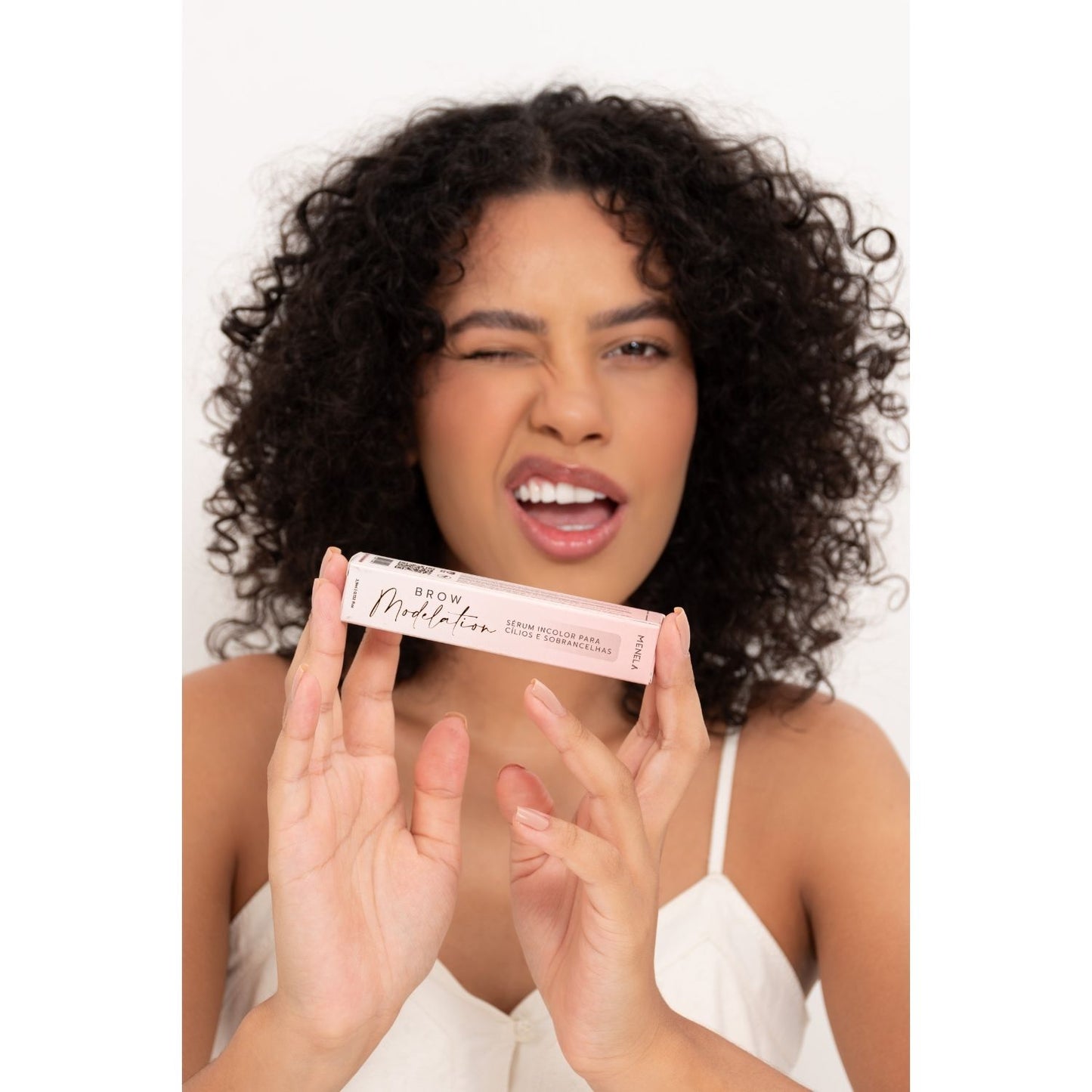 Suero modelador de cejas incoloro Menela